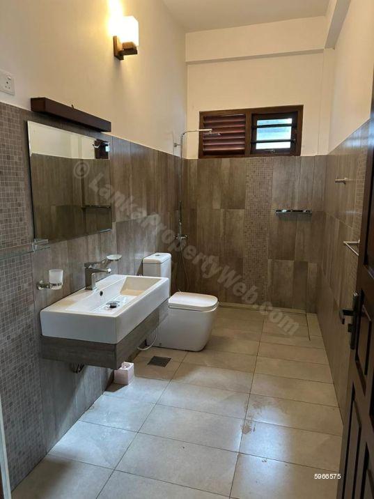 House for sale in Matara