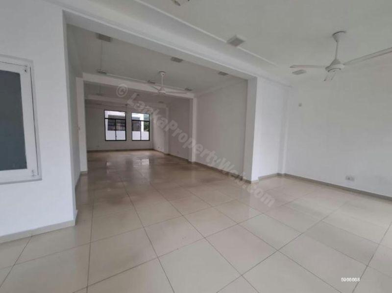 Commercial for rent in Colombo 3