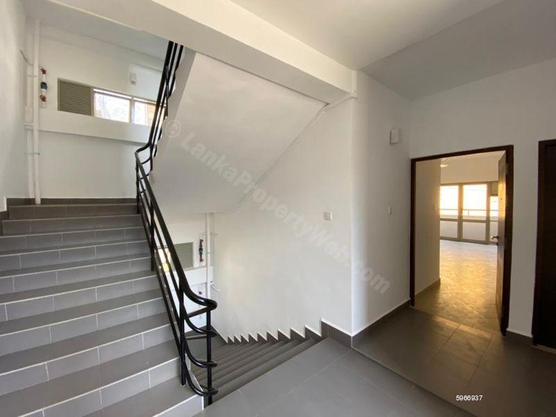 Apartment for sale in Godagama