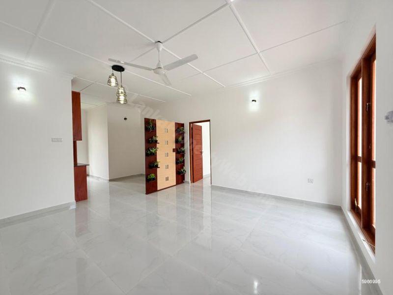 House for sale in Malabe
