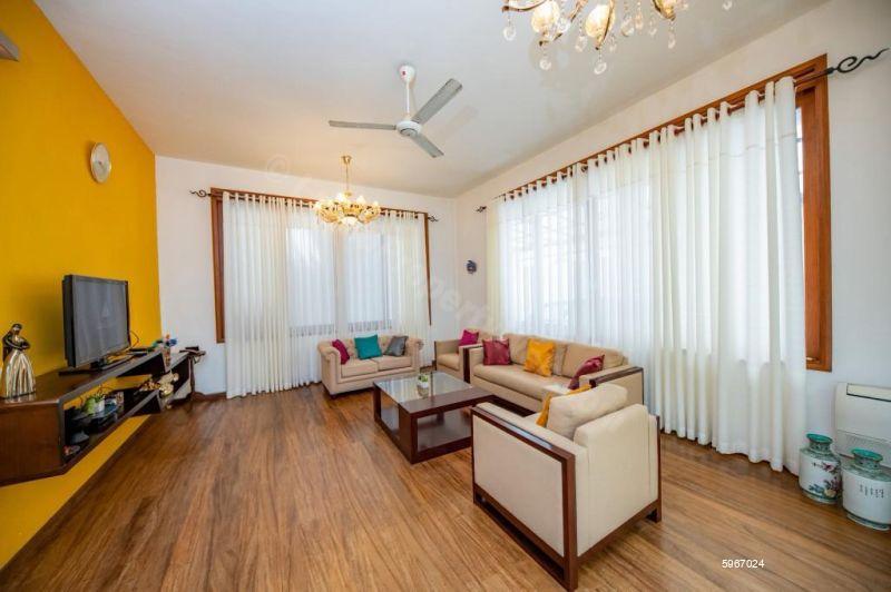 House for sale in Nugegoda