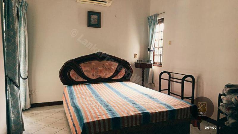 House for sale in Thalawathugoda