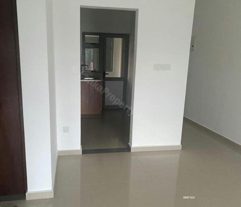 Apartment for sale in Piliyandala