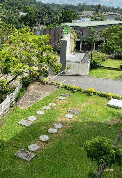 Apartment for sale in Piliyandala