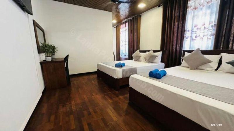 Commercial for rent in Colombo 4