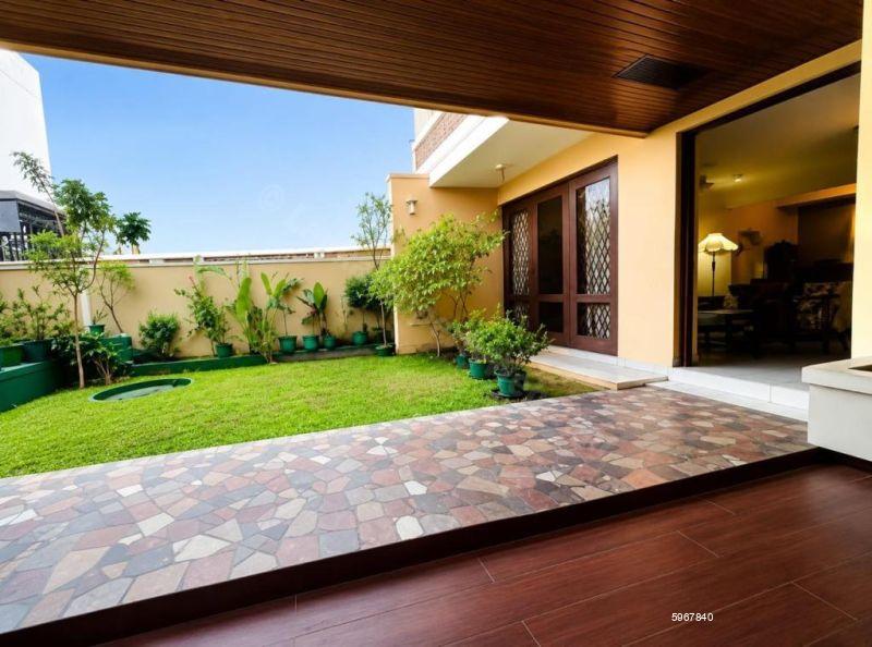 House for sale in Colombo 8