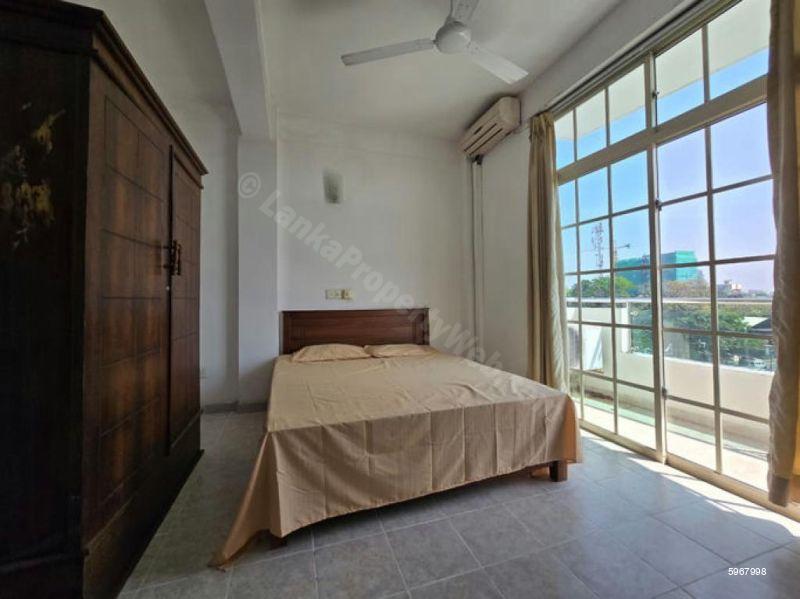 Bedroom - Apartment for sale in Colombo 5