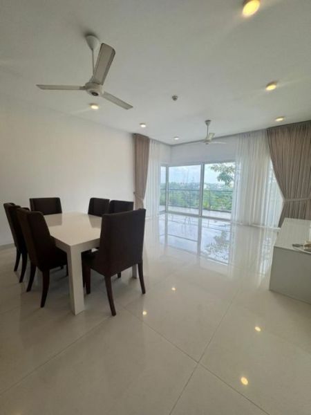 Dining room - 3-Bedroom Apartment for Sale | Clearpoint Residencies, Rajagiriya | LKR 118 Million (Negotiable) | EM140AW