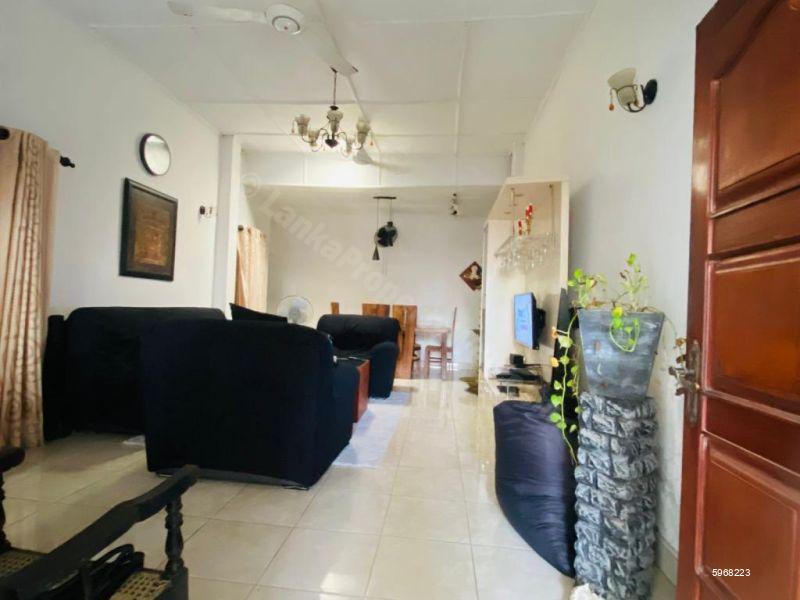 House for sale in Colombo 5
