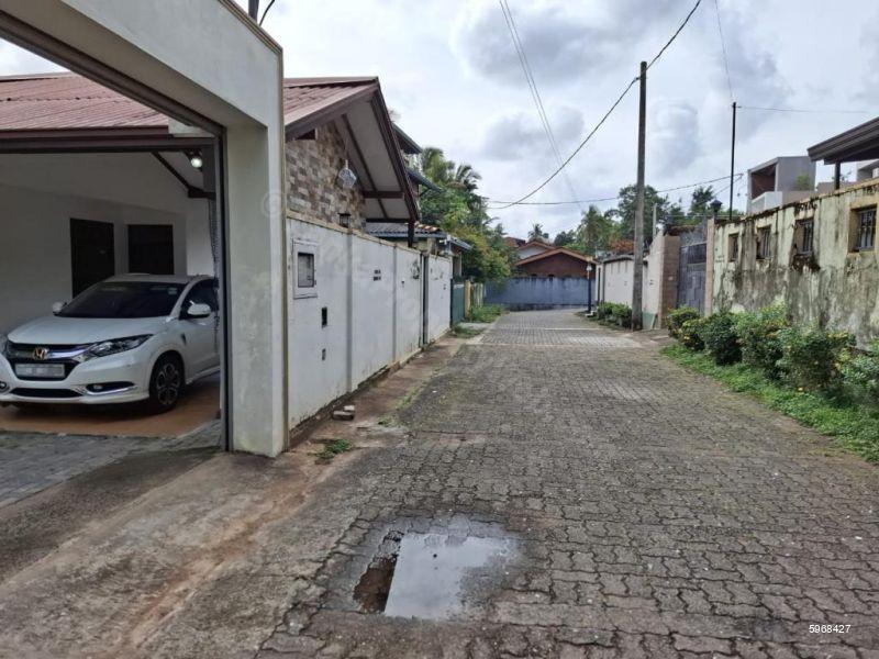 Exterior - House for sale in NUGEGODA