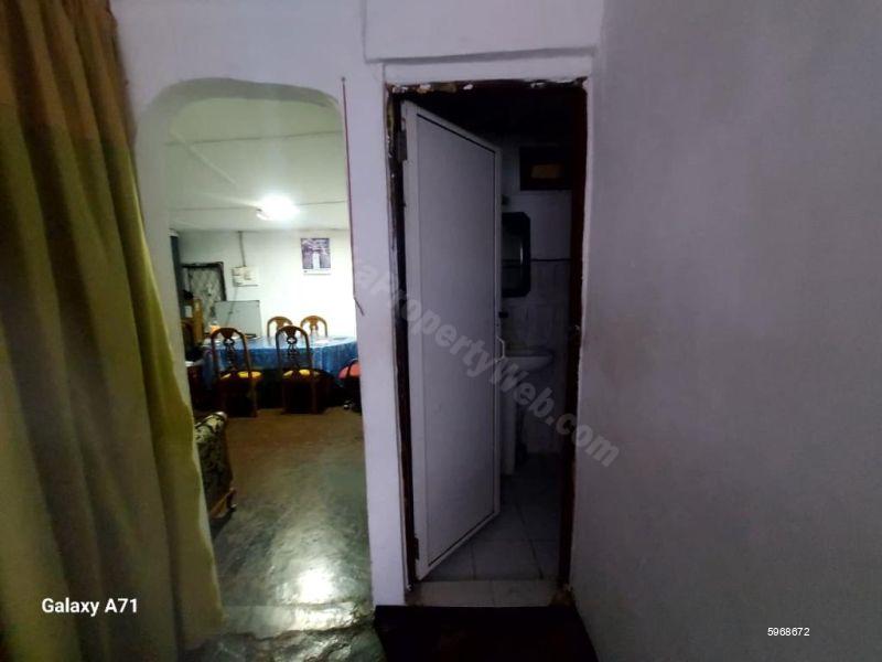 House for sale in Colombo 15