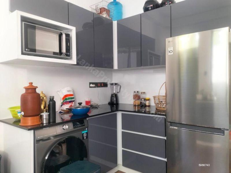 Commercial for sale in Homagama