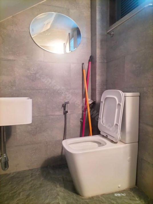 Commercial for sale in Homagama