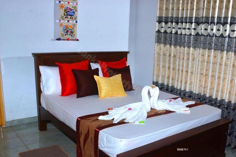 Commercial for sale in Kalutara