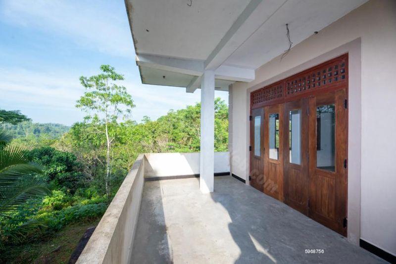 Bungalow for sale in Galle