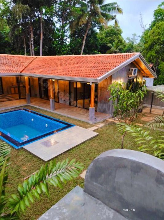 Villa for sale in Ahangama
