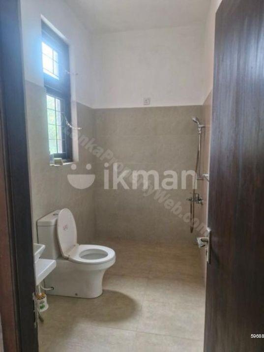 Bathroom - House for rent in Pita Kotte