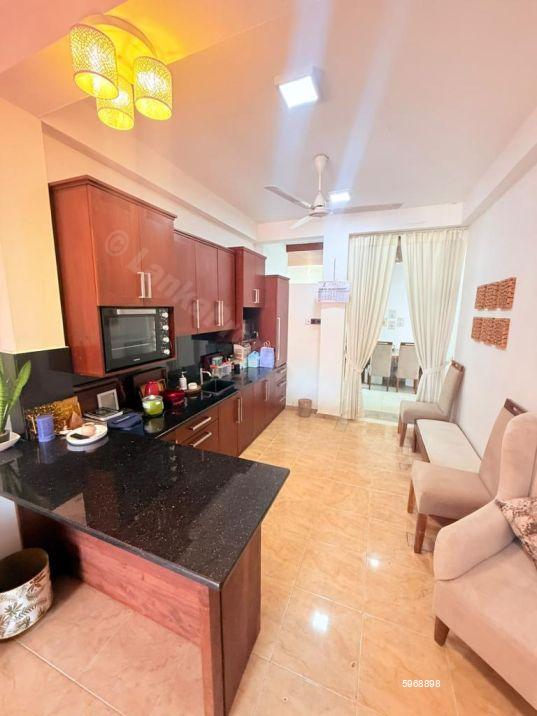 Commercial for rent in Colombo 6