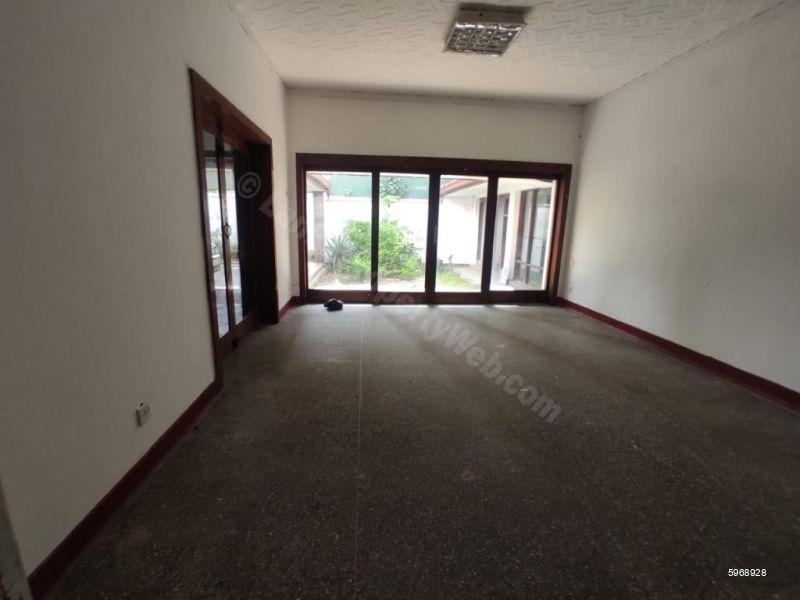 Commercial for rent in Colombo 7