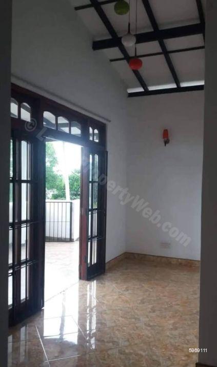 House for sale in Pita Kotte