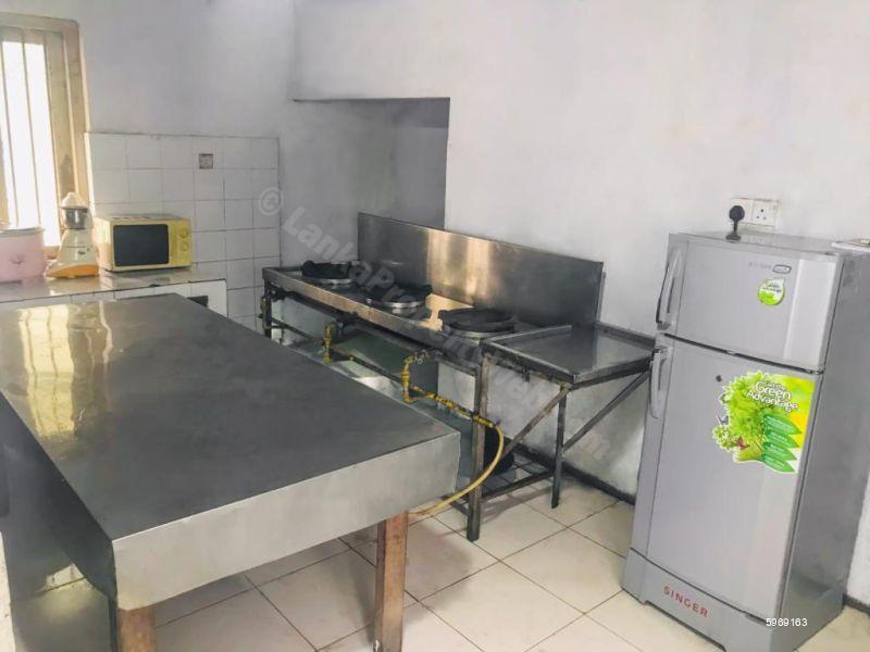 Commercial for sale in Avissawella
