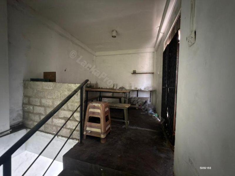 Commercial for sale in Moratuwa