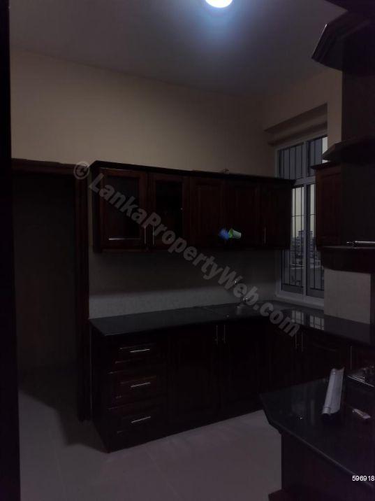 Apartment for rent in Colombo 6