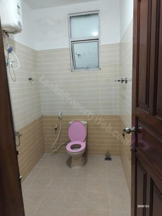 Apartment for rent in Colombo 6