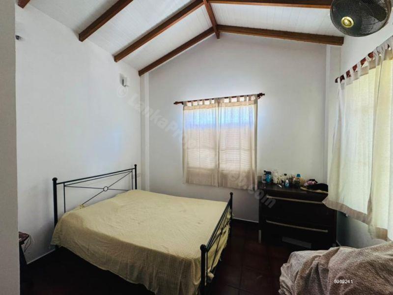 Bedroom - House for rent in Thalawathugoda