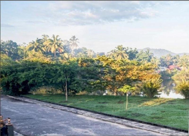 House for sale in Ja Ela