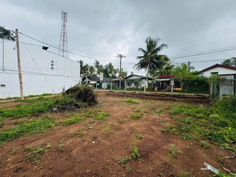 Bare Land for sale in Kadawatha