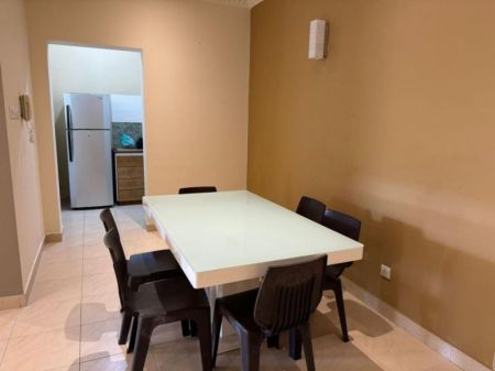 Dining room - (NAR894) 3BR Apartment for Rent in Dehiwala