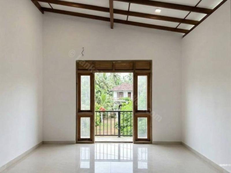 House for sale in Kottawa