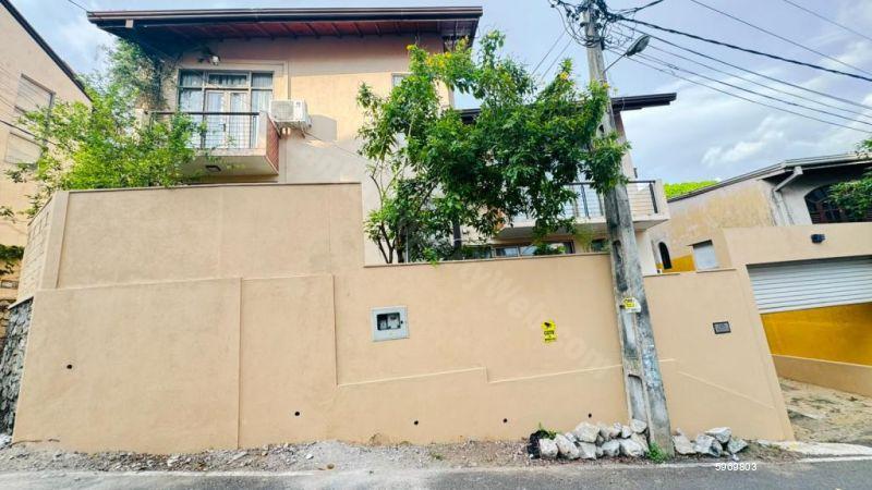 Exterior - House for rent in Nugegoda