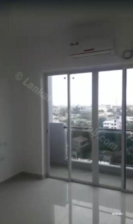 Apartment for sale in Colombo 5