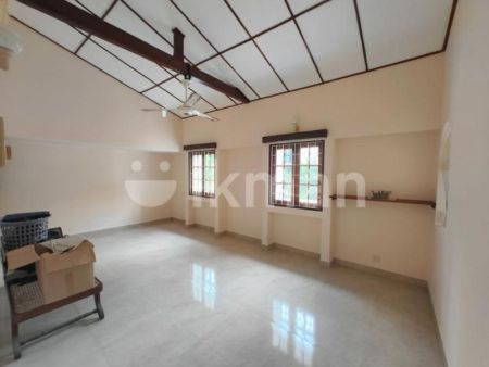 Living Room - House For Rent In Colombo 5 ( Book No 5667b) 