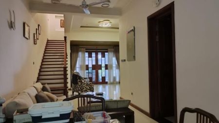 Living Room - 4,500 Sq.ft Furnished House for Rent - HL54692