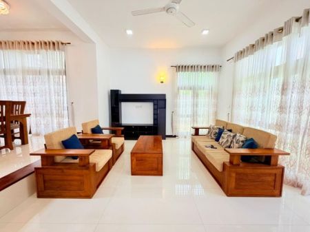 Living Room - Kotte – Beddagana 3-Storey Luxury House for Sale 