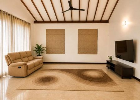 Living Room - 🏡 Spacious 3-storey Residence  House For Sale – Pitakotte - Pdh405