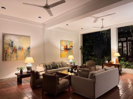 Living Room - LUXURY HOUSE FOR RENT – PITAKOTTE - Overlooking Diyawanna Lake (Long-Term & Short-Term Rentals)