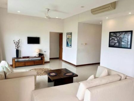 Living Room - Sky Gardens - 04 Bedroom Furnished Apartment for Rent in Rajagiriya (A6835)