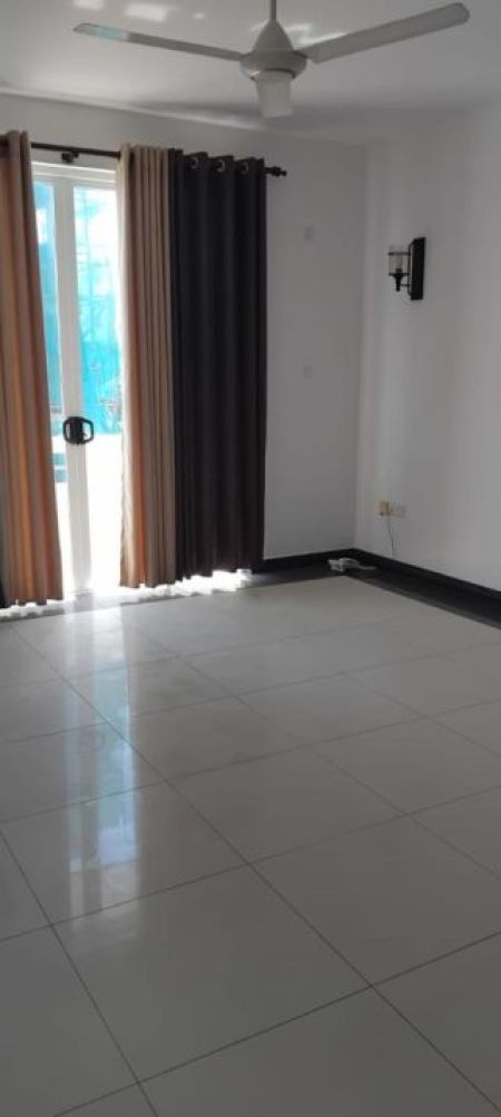 Living Room - Mount Tower/03beds/Furnished Apartment for sale in Dehiwala 