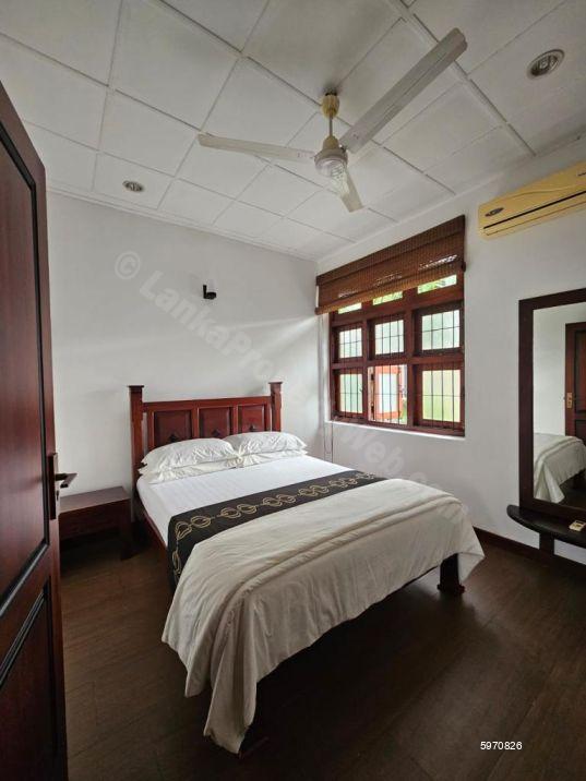 Bedroom - House for rent in Colombo 5