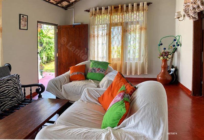 Living Room - House for sale in Raddolugama
